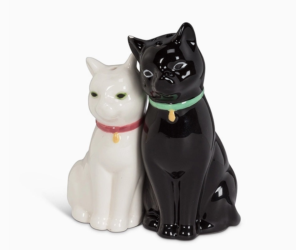 Cuddling Cat Salt & Pepper-3.75"H-1712