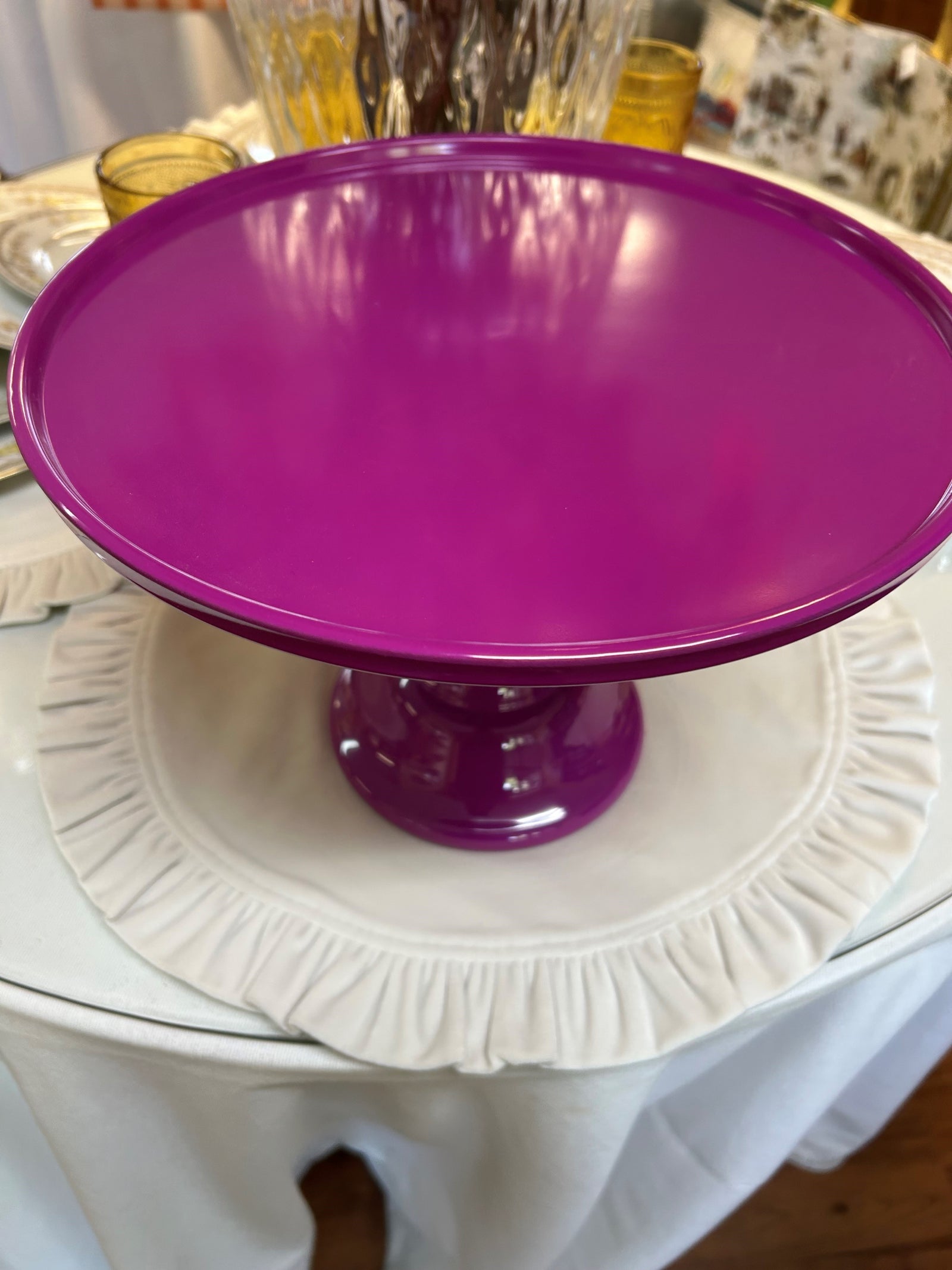 Fuchsia melamine cake stand