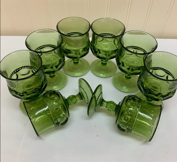S8 Avocado King Green Thumbprint Shot Glasses