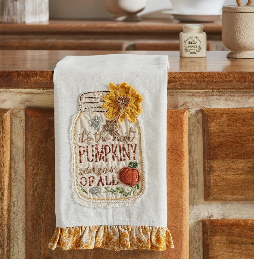 Pumpkiny Season Tea Towel 19x28