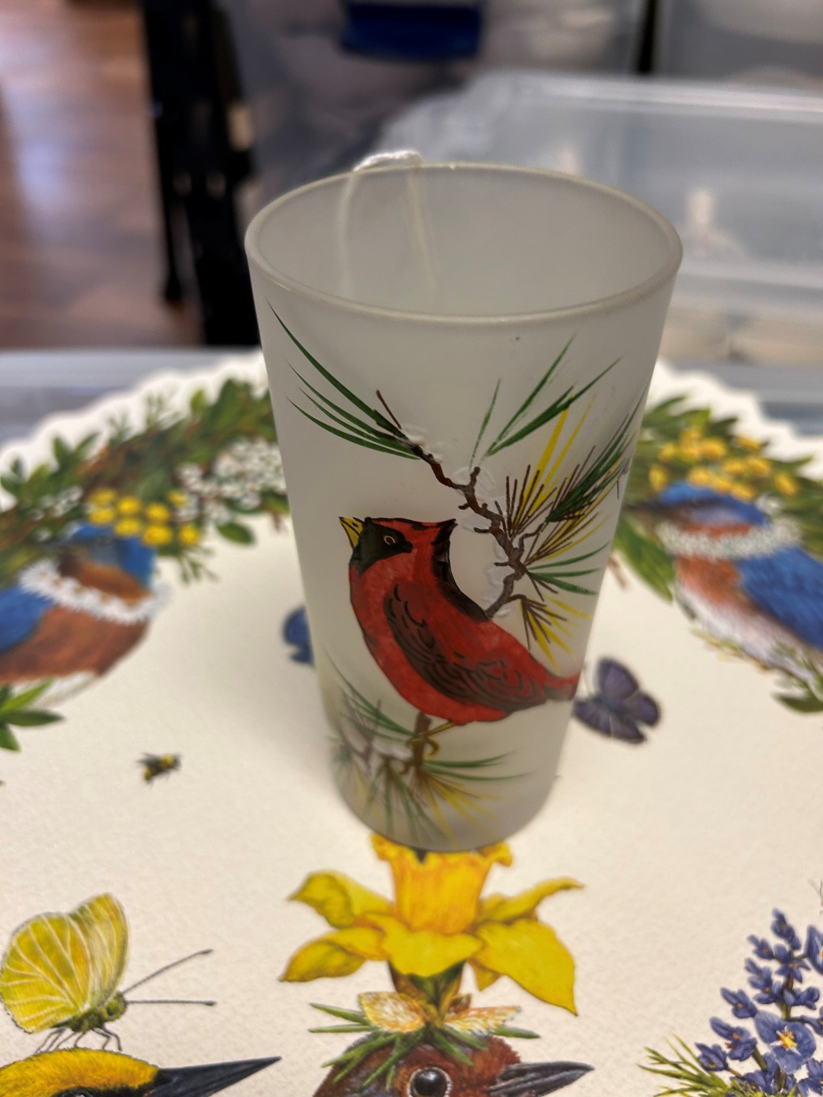 Frosted Cardinal Glass in Snow set of 4